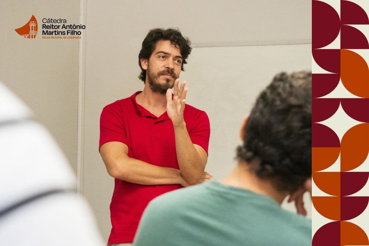 Cátedra Reitor Antônio Martins Filho promove minicurso com o tema "Liberdade, Igualdade e Crise da Política Moderna"